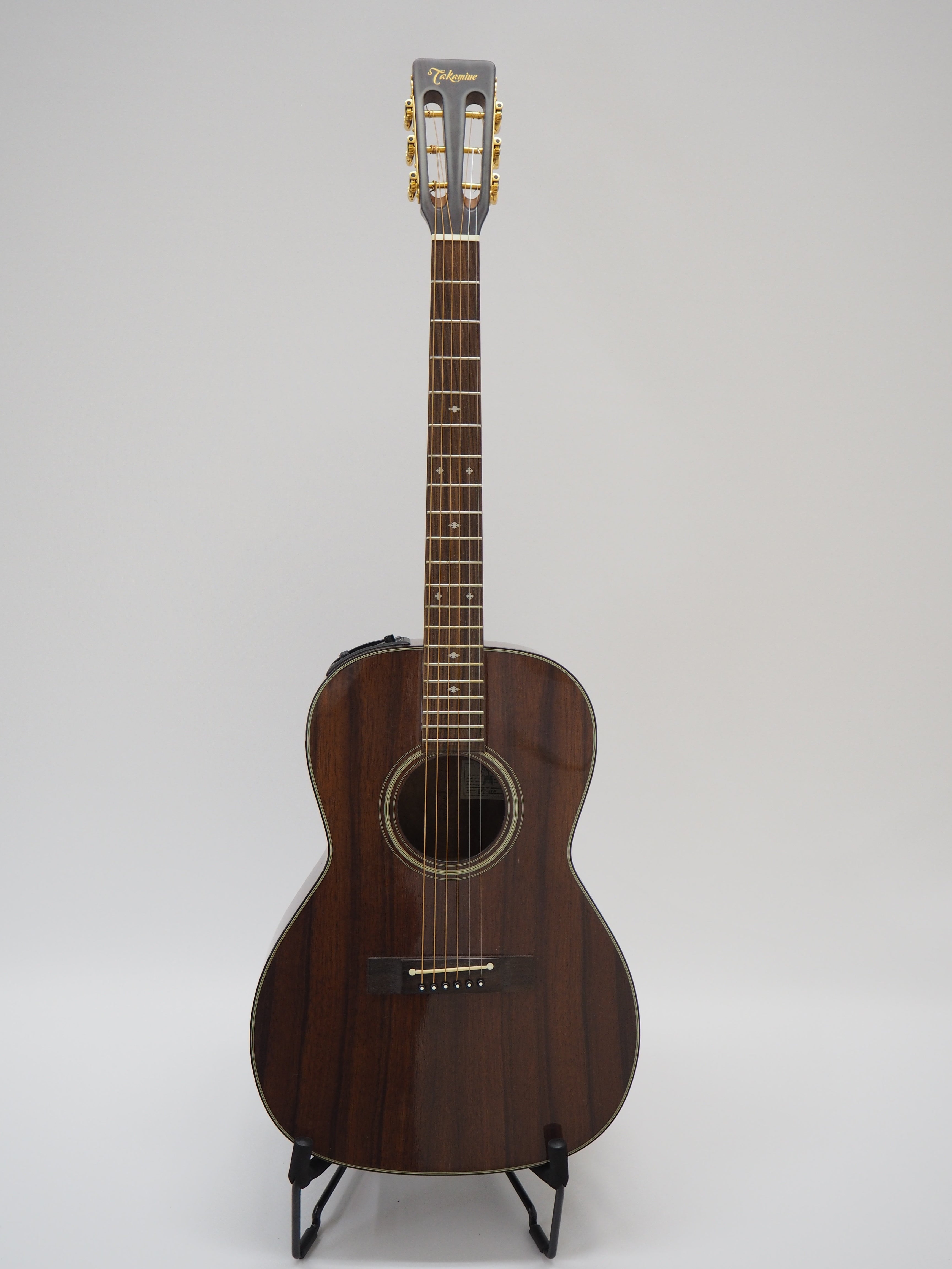 Takamine
