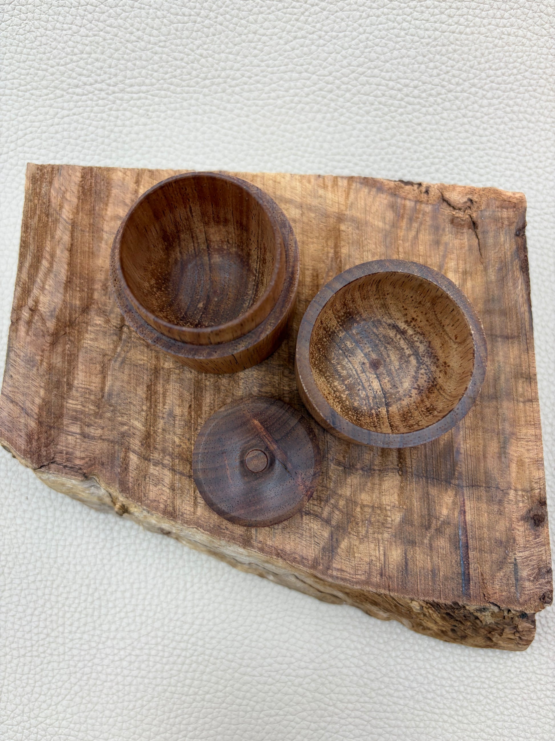 中蓋付き茶器　01