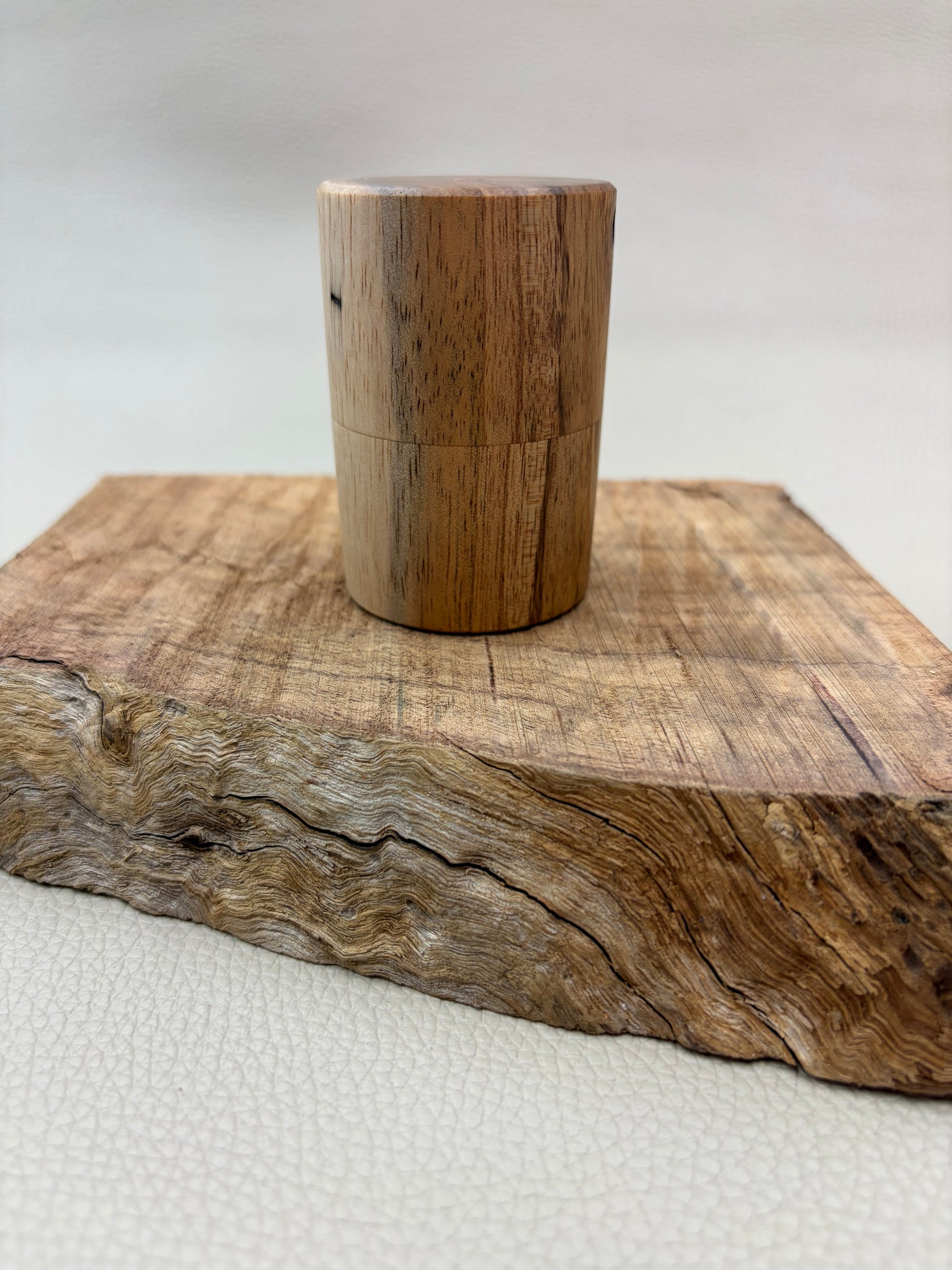 中蓋付き茶器　03