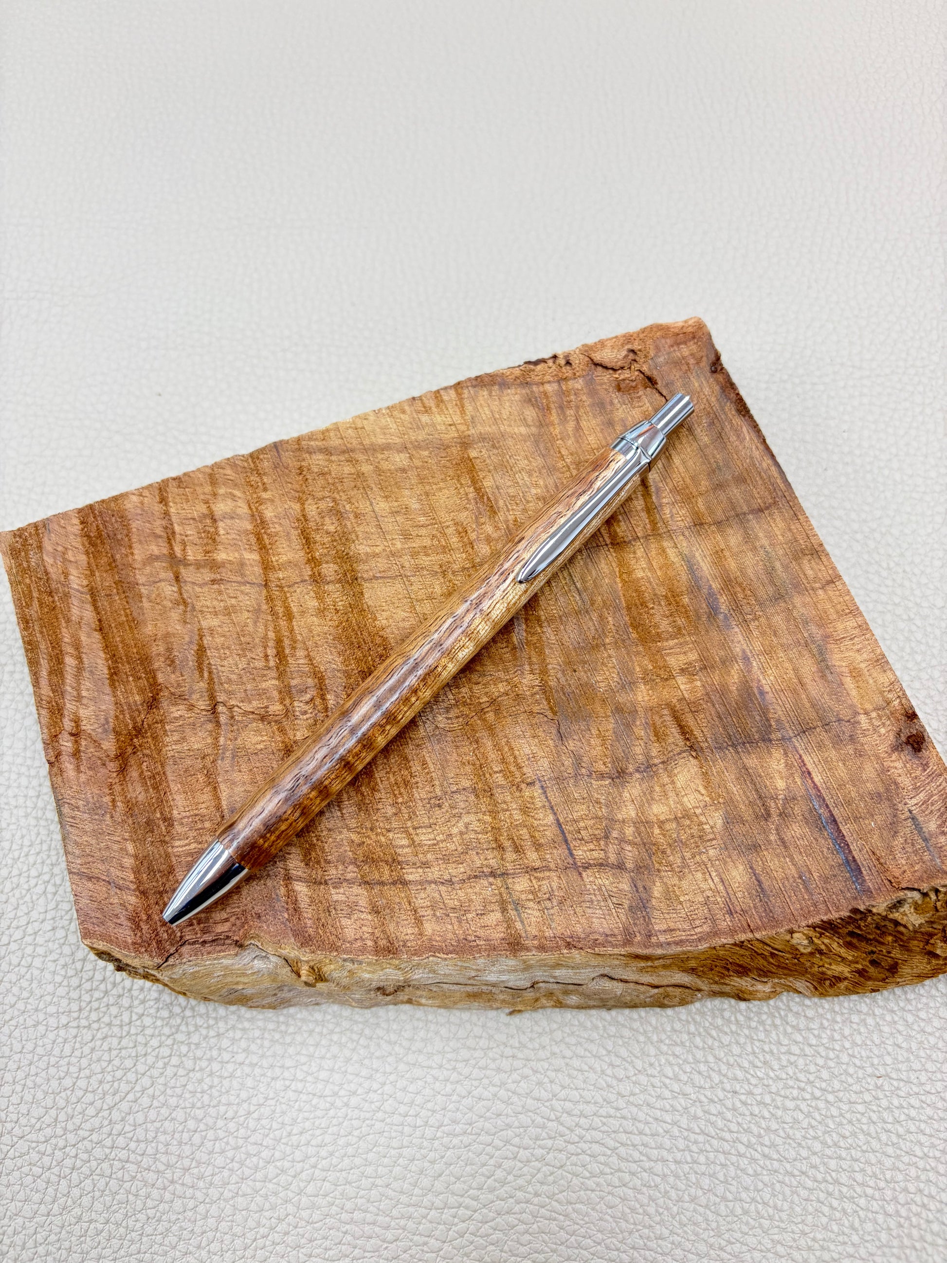 コアボールペン