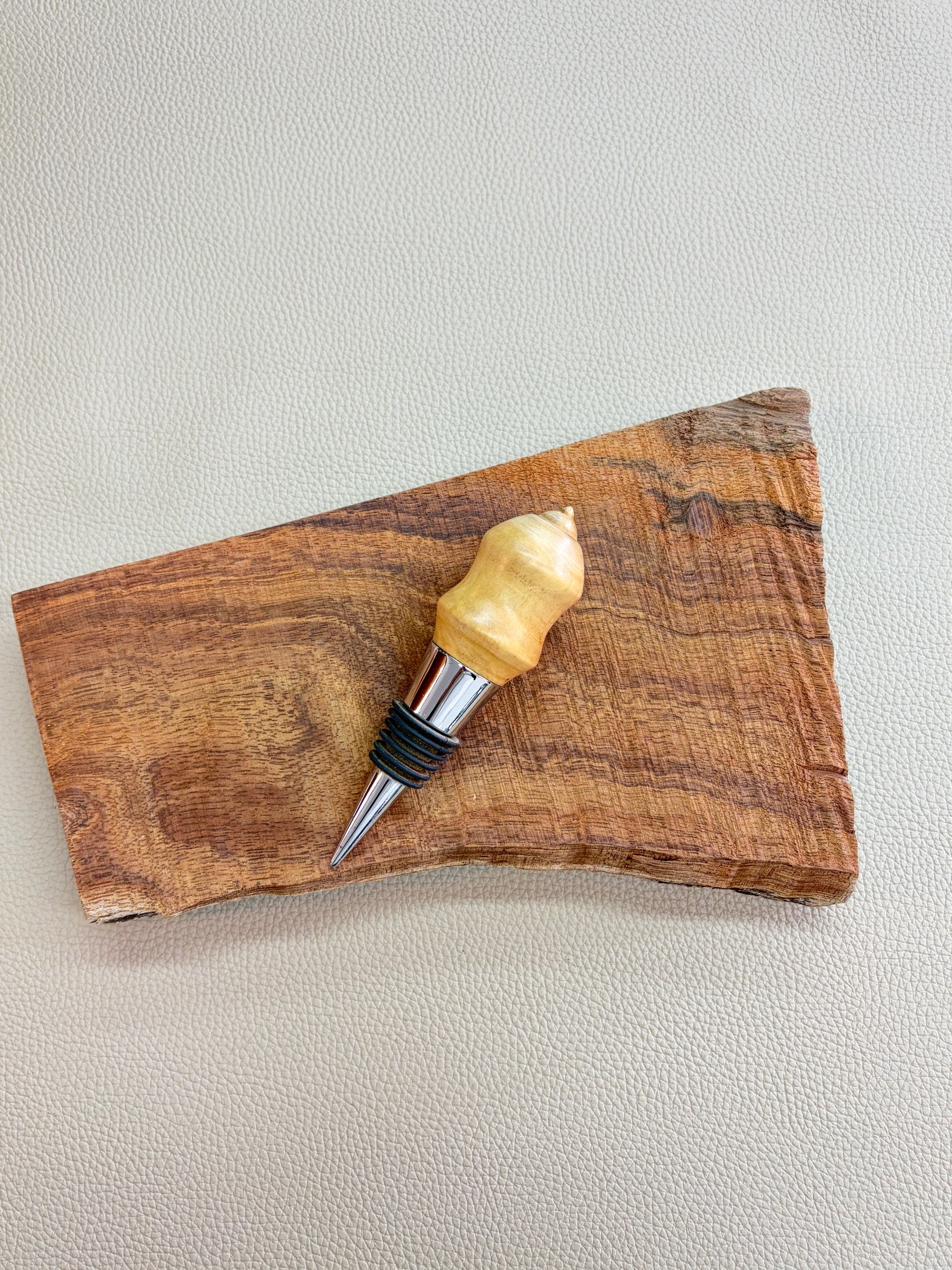 ワインストッパー（mango wood）　01