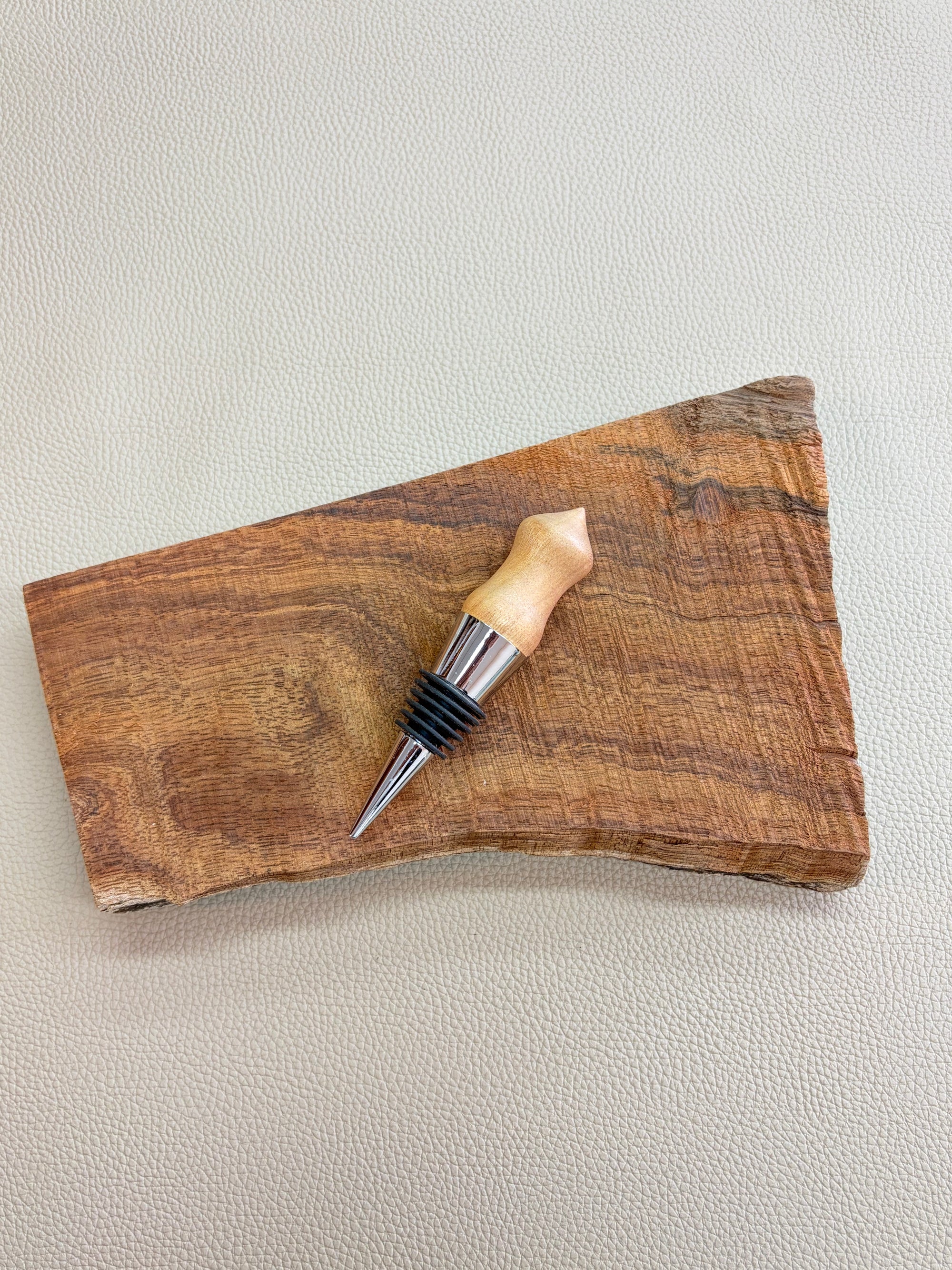 ワインストッパー（mango wood）　02