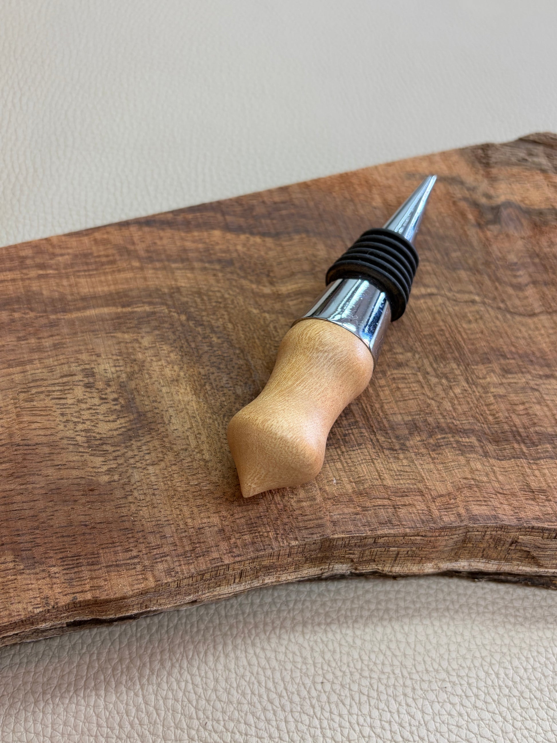 ワインストッパー（mango wood）　02
