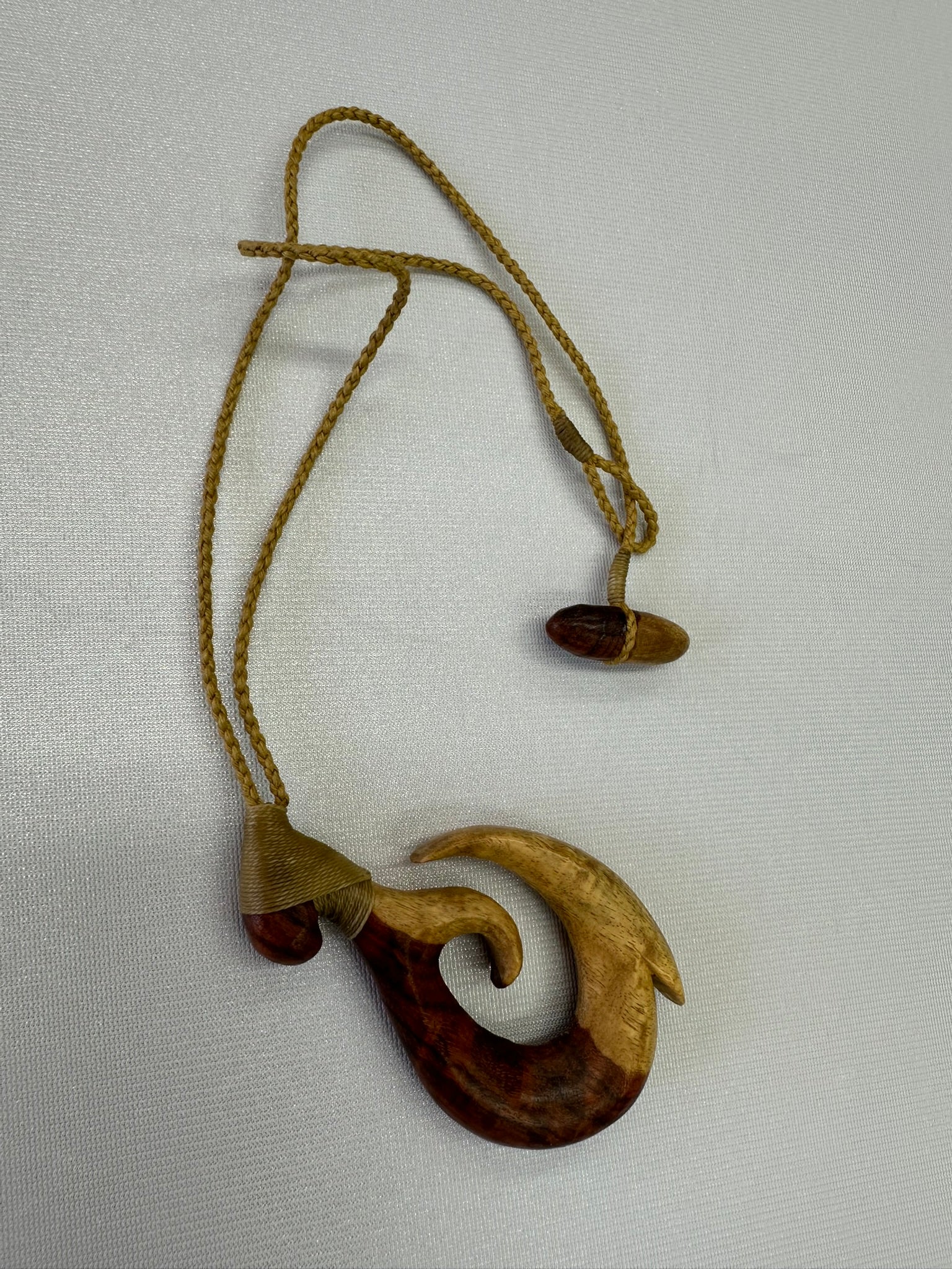 フィッシュフックネックレス大