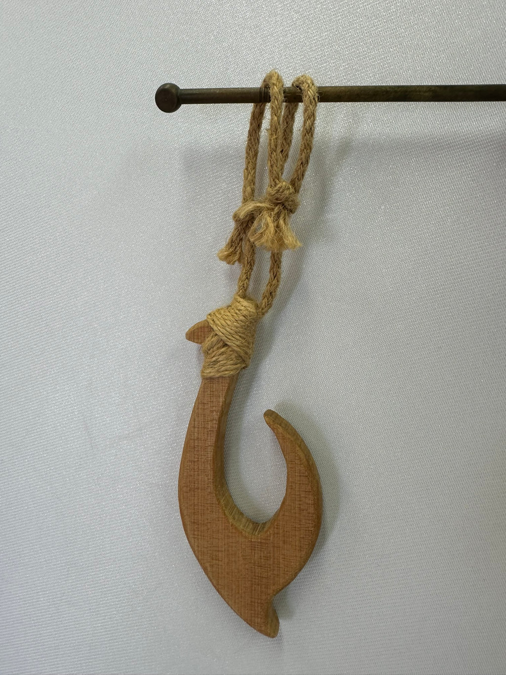 フィッシュフックハンガー