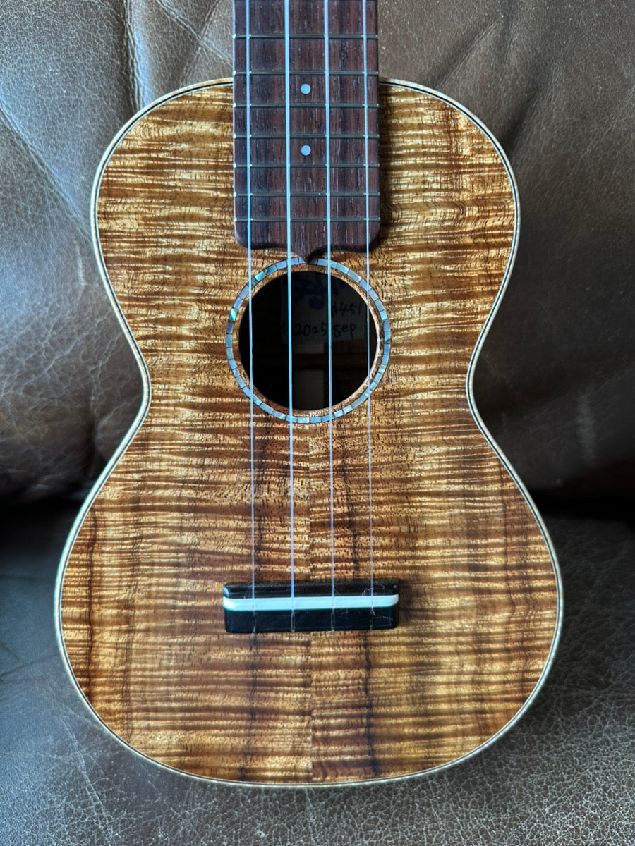 【山崎ギター工房】Sofla