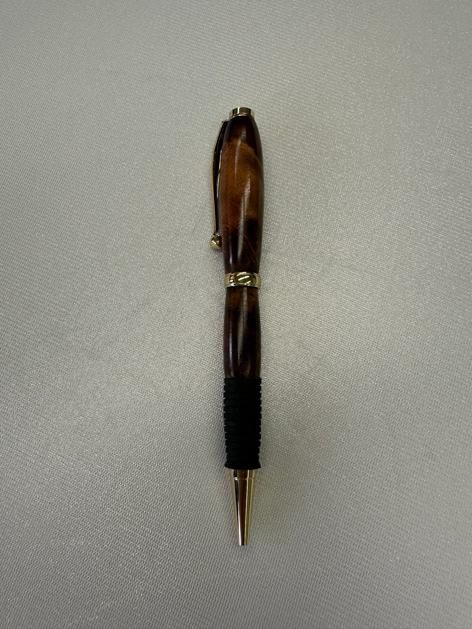 Koa pen with gold②
