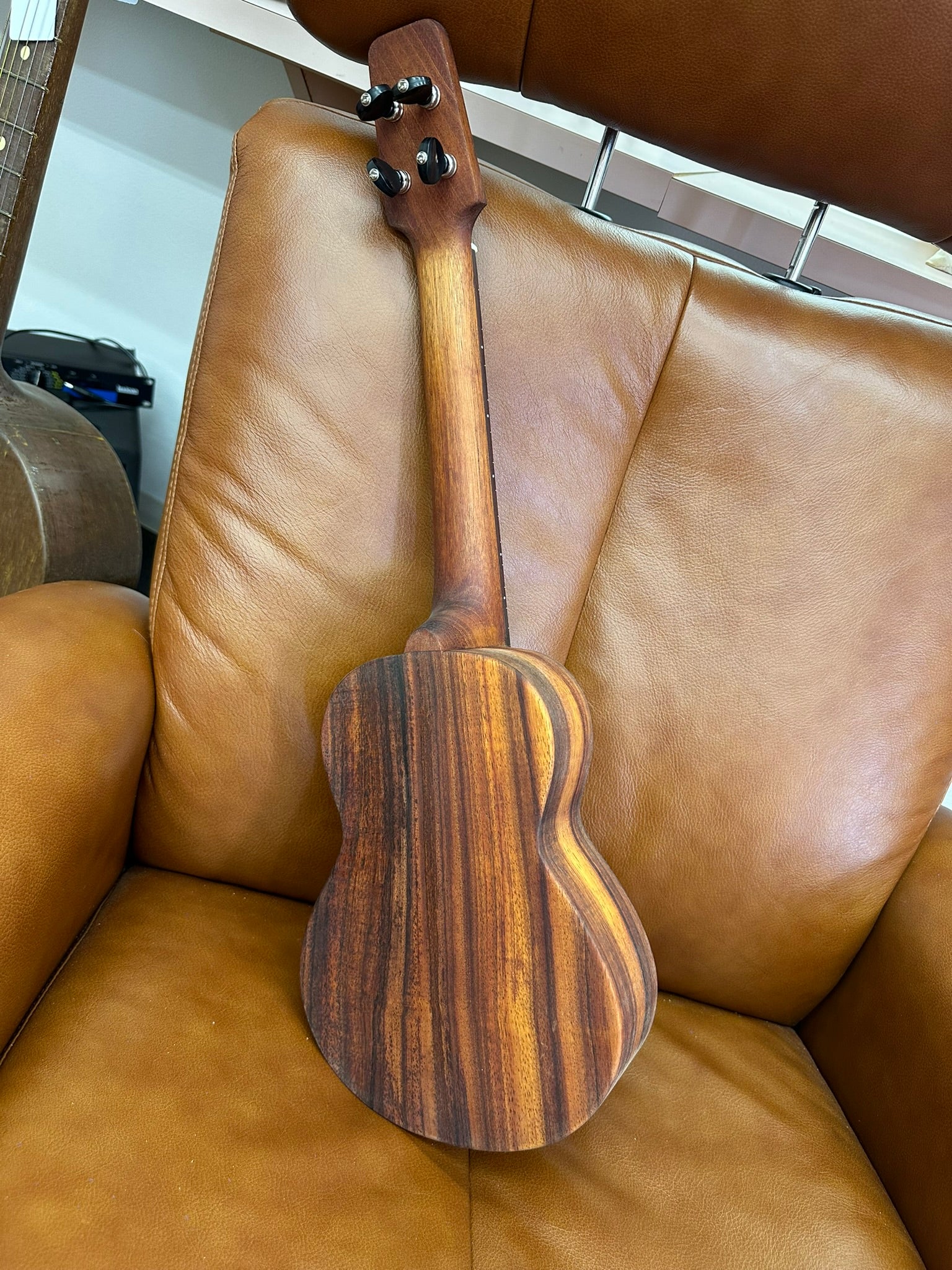 【Wavers Design】ウクレレ