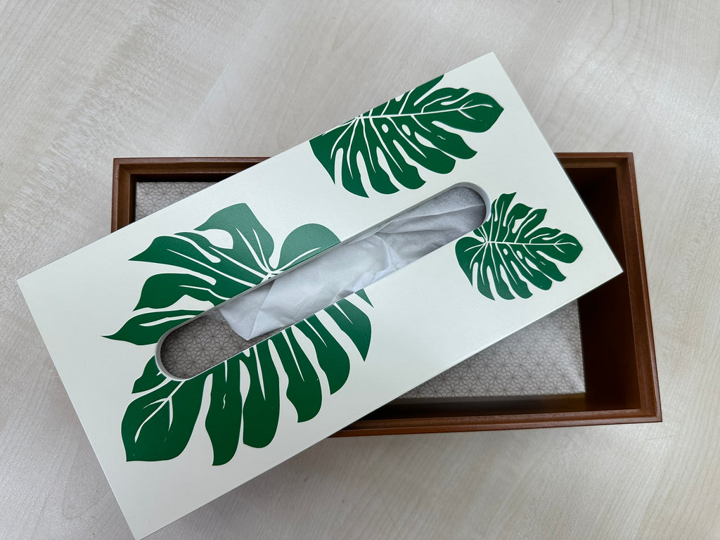 ティッシュボックス