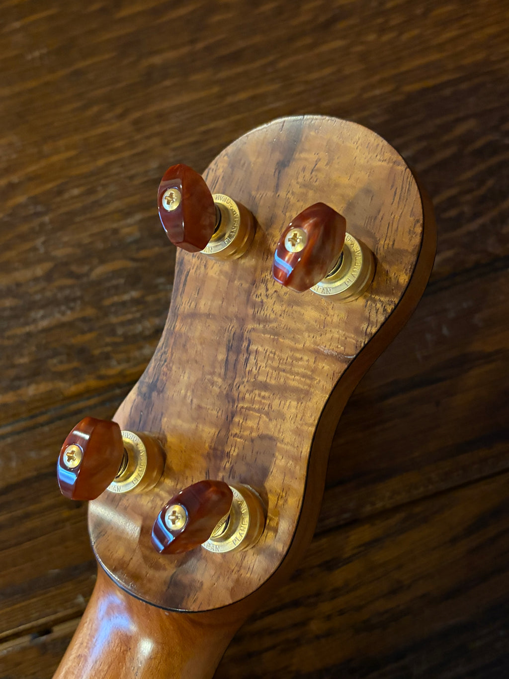 【DAISAKU GUITARS】 Renaissance Tenor Premium/Bowlback