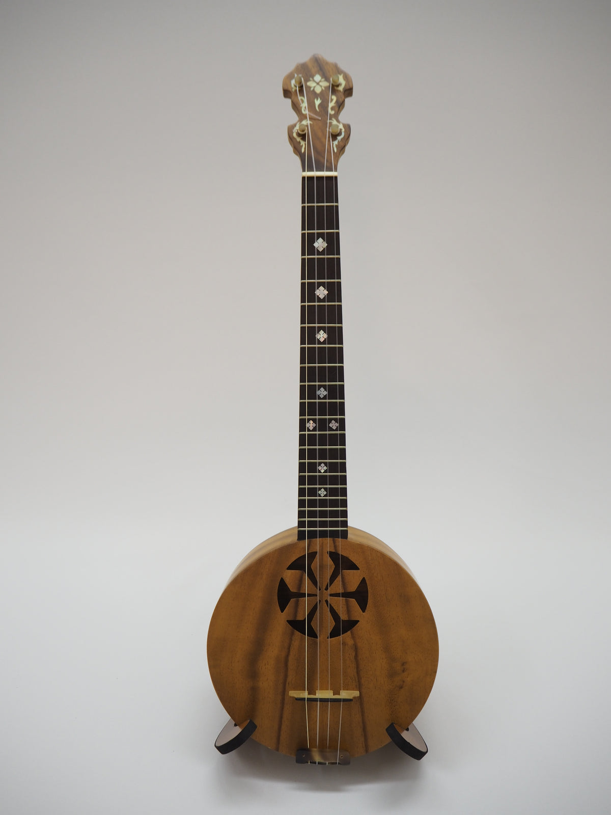 【ノンブランド】丸形バンジョーウクレレ