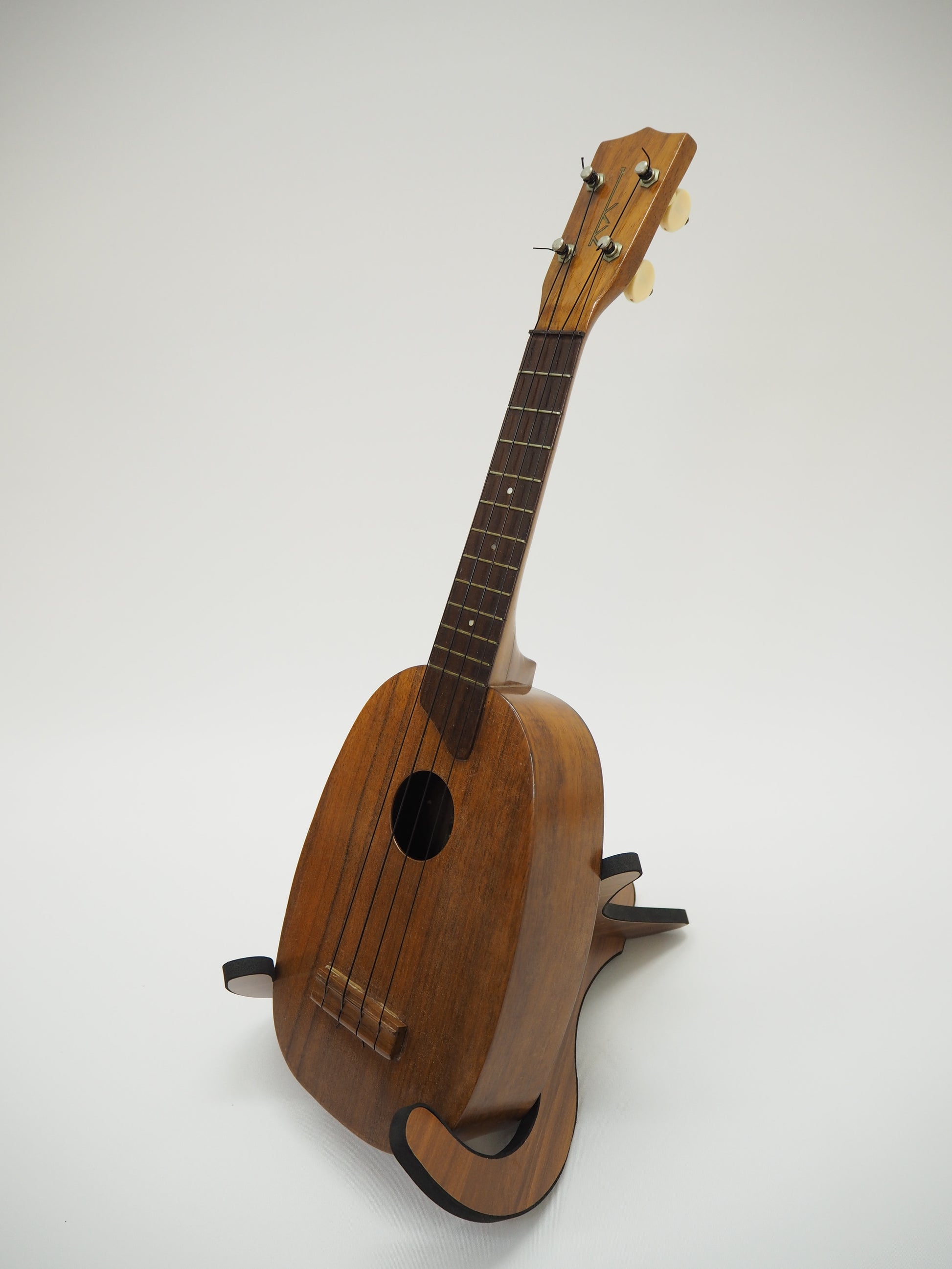 【Kamaka】ゴールドラベル  パイナップル